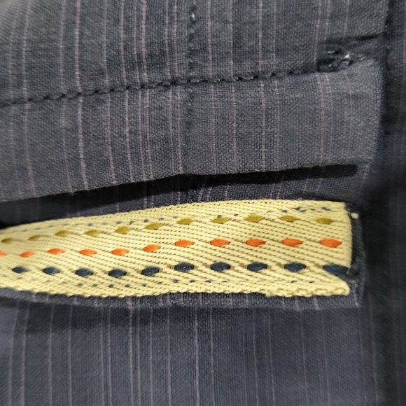 Tommy Bahama Shirt - Picture 6 of 7